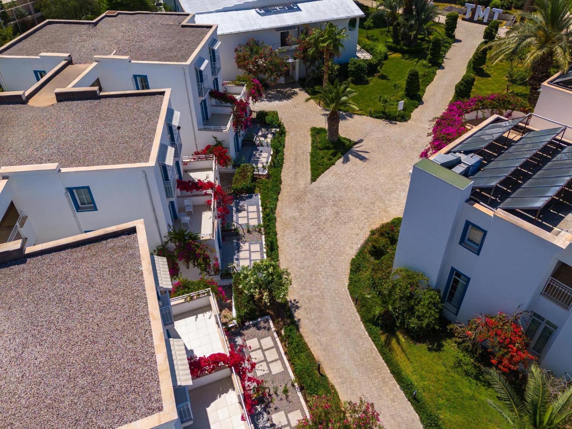 Labranda Tmt Bodrum Eksteriør bilde Aerial view of the hotel
